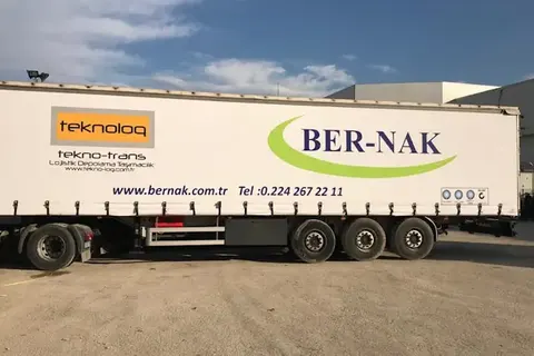 Kayar perde brandalı kamyonun dış görünümü · 109