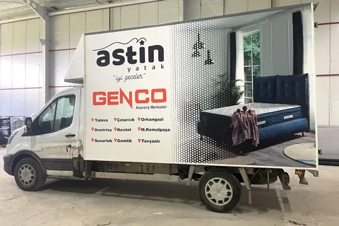 Branda kasalı kamyonetin dış görünümü · 16