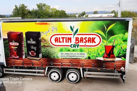 Kayar perde brandalı kamyonun dış görünümü · 95