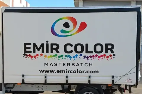 Kayar perde brandalı kamyonun dış görünümü · 96
