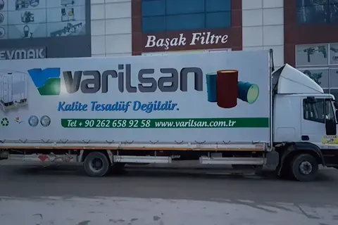 Kayar perde brandalı kamyonun dış görünümü · 106