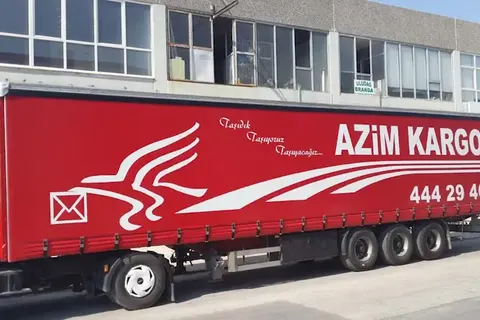 Kayar perde brandalı kamyonun dış görünümü · 74