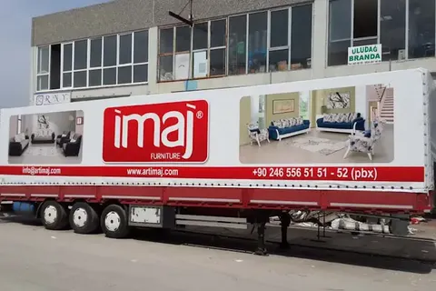 Branda kaplı dorsenin dış görünümü · 3